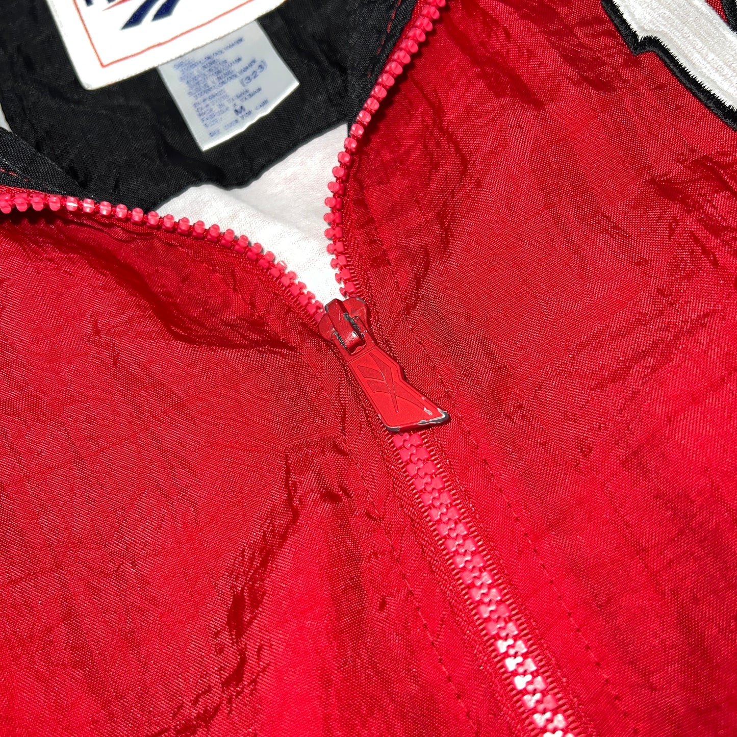 Vintage 90s Reebok Wisconsin Badgers Full Zip Windbreaker Men's Size Medium Red