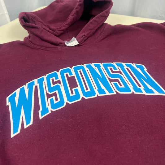 Retro Wisconsin Badgers Hoodie - XL - Gildan Alternate Colorway