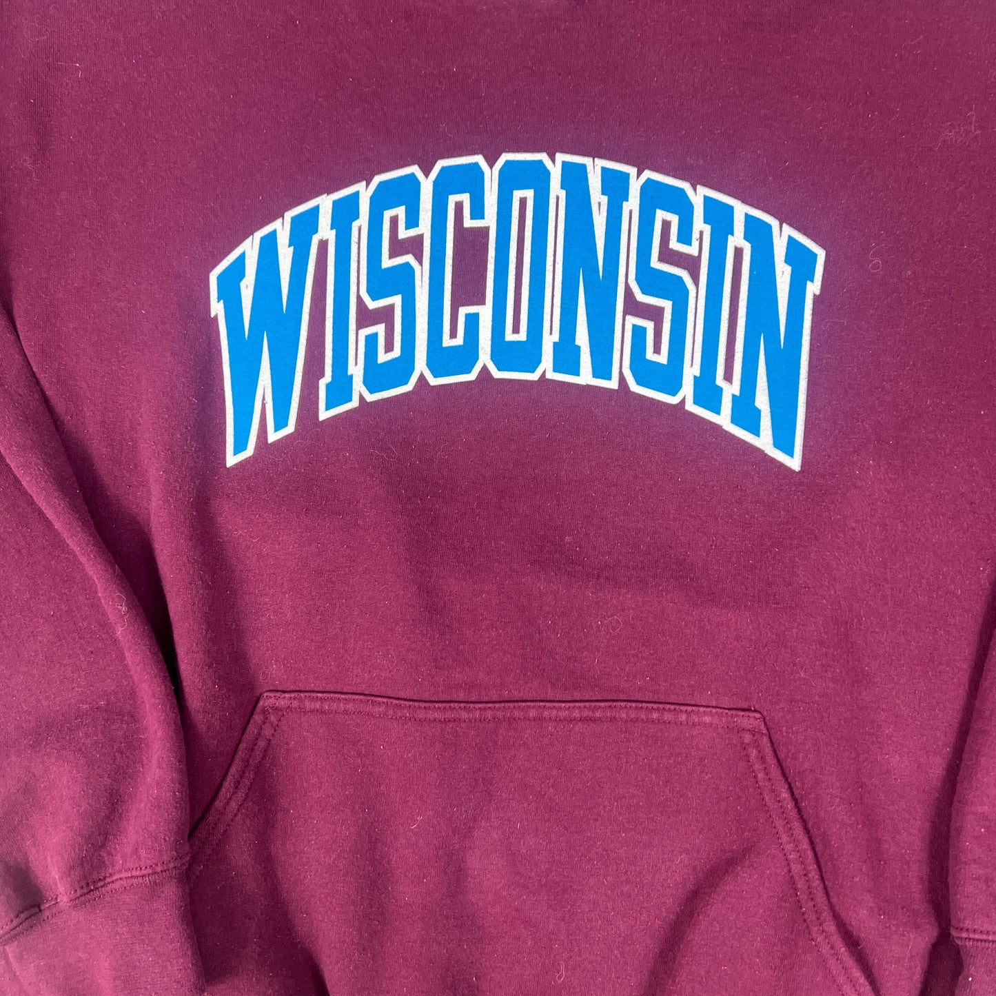 Retro Wisconsin Badgers Hoodie - XL - Gildan Alternate Colorway