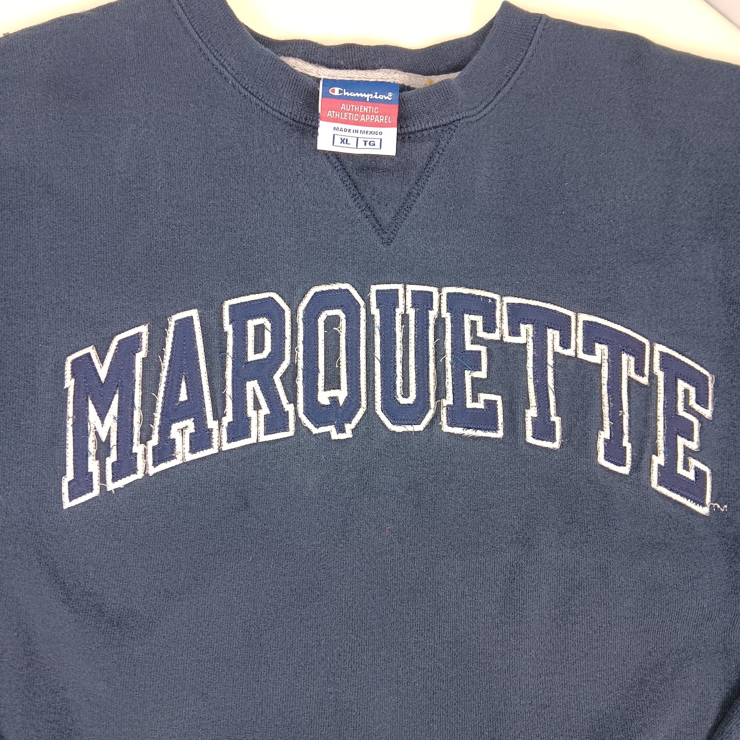 Marquette University Vintage Champion Sweatshirt - X-Large