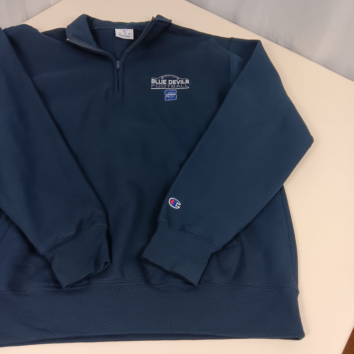 UW Stout Blue Devils Football 1/4 Zip - Champion - X Large