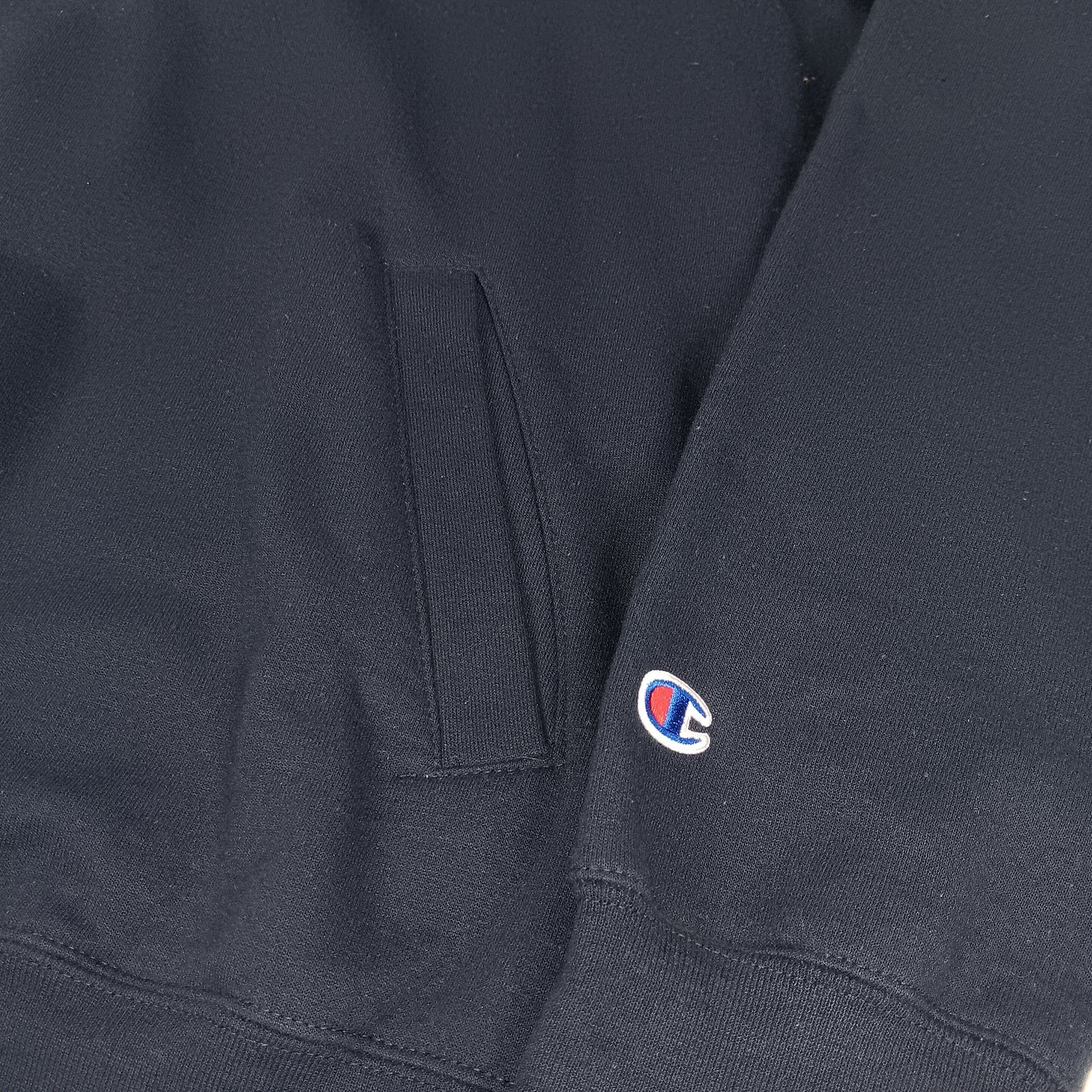 UW Stout Blue Devils Football 1/4 Zip - Champion - X Large