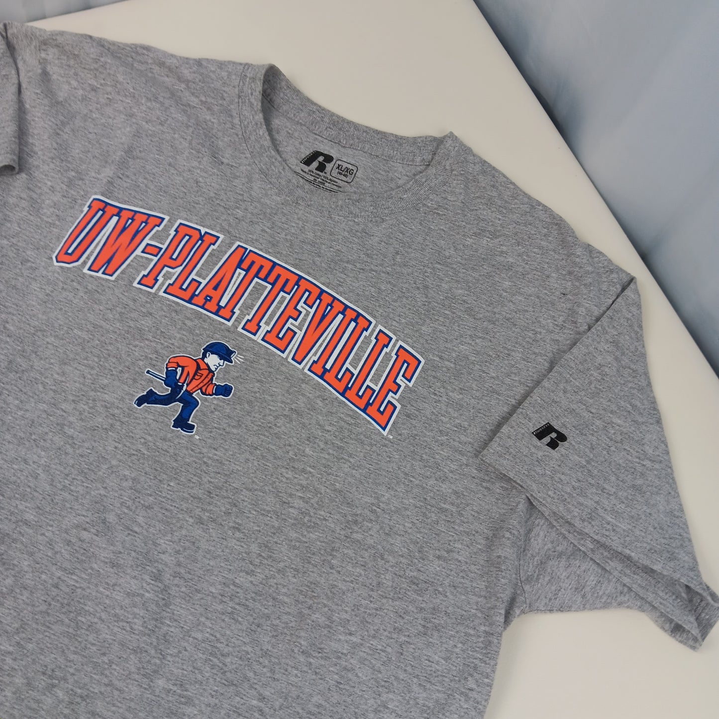 UW Platteville Pioneers T-Shirt - Russell Athletic - X-Large