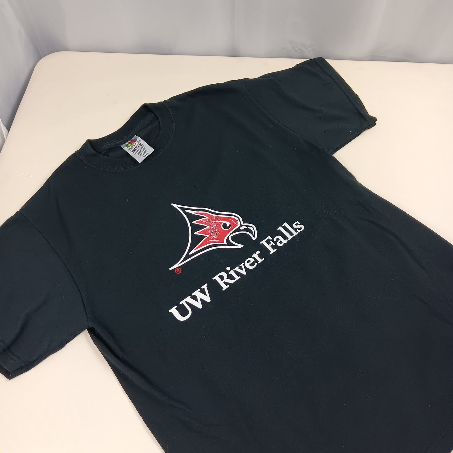 UW River Falls Falcons Vintage T-Shirt- Medium - Fruit of the Loom