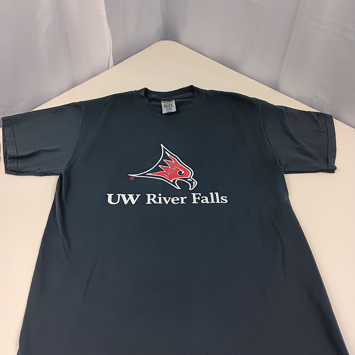 UW River Falls Falcons Vintage T-Shirt- Medium - Fruit of the Loom