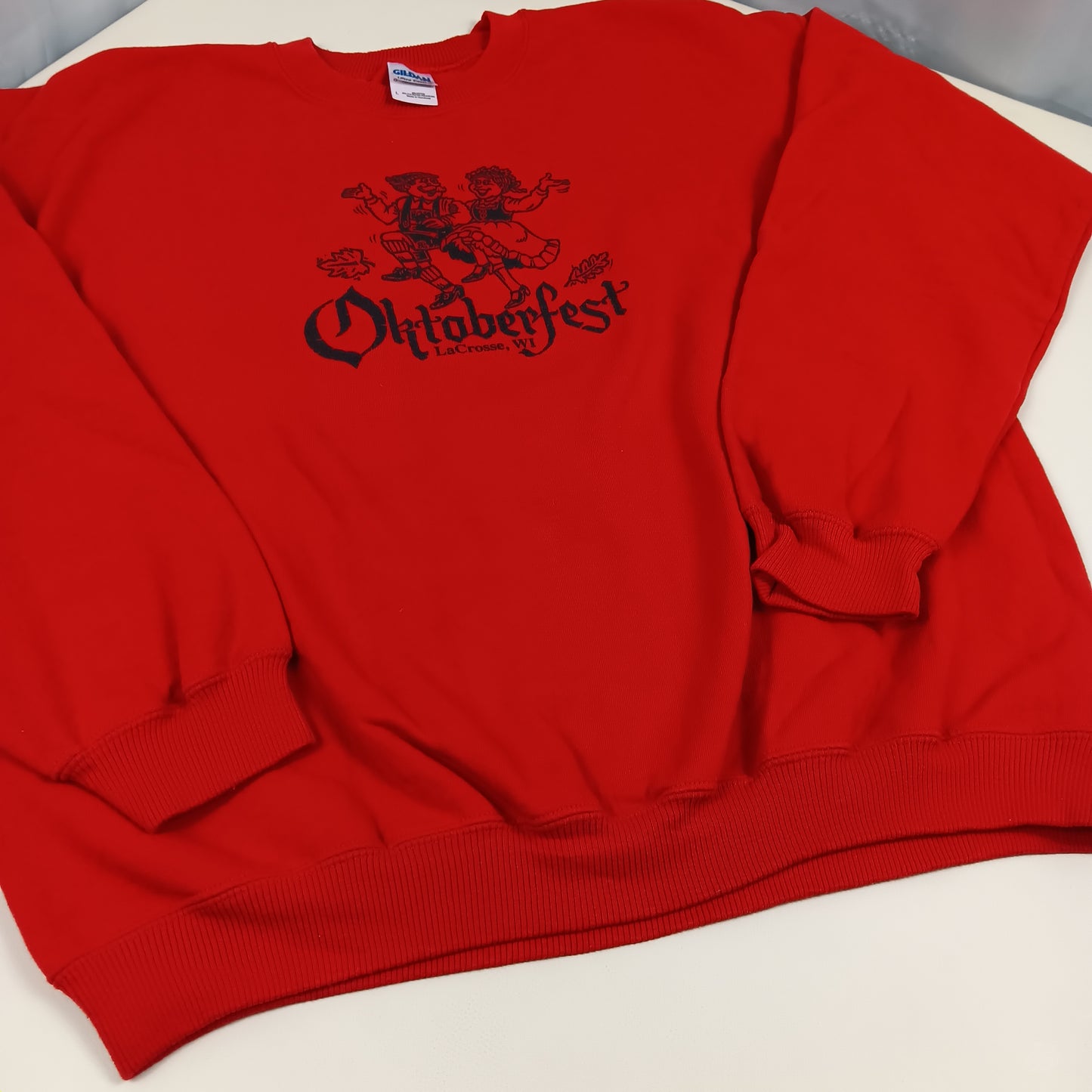 UW LaCrosse Retro Oktoberfest Sweatshirt - Large - Gildan