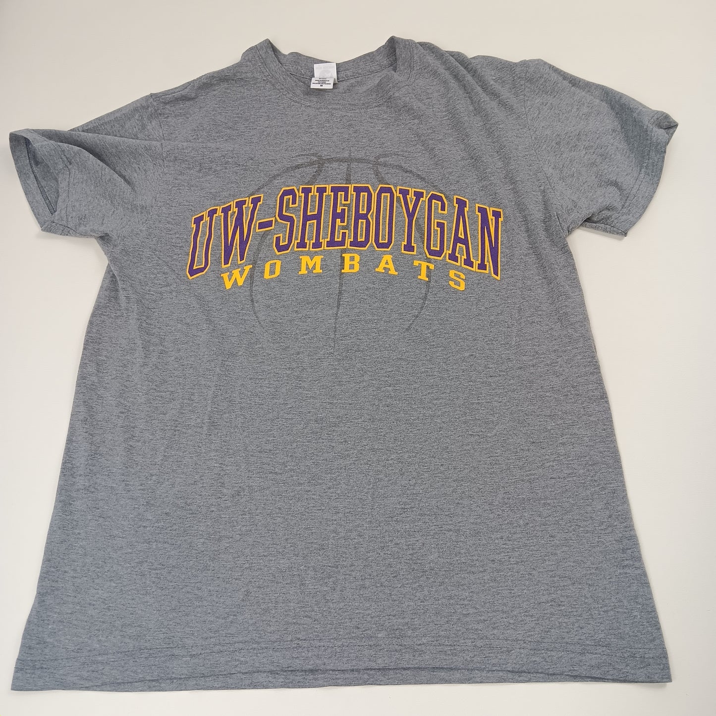 UW Sheboygan Wombats Basketball Athletic Tee - Medium - New Agenda