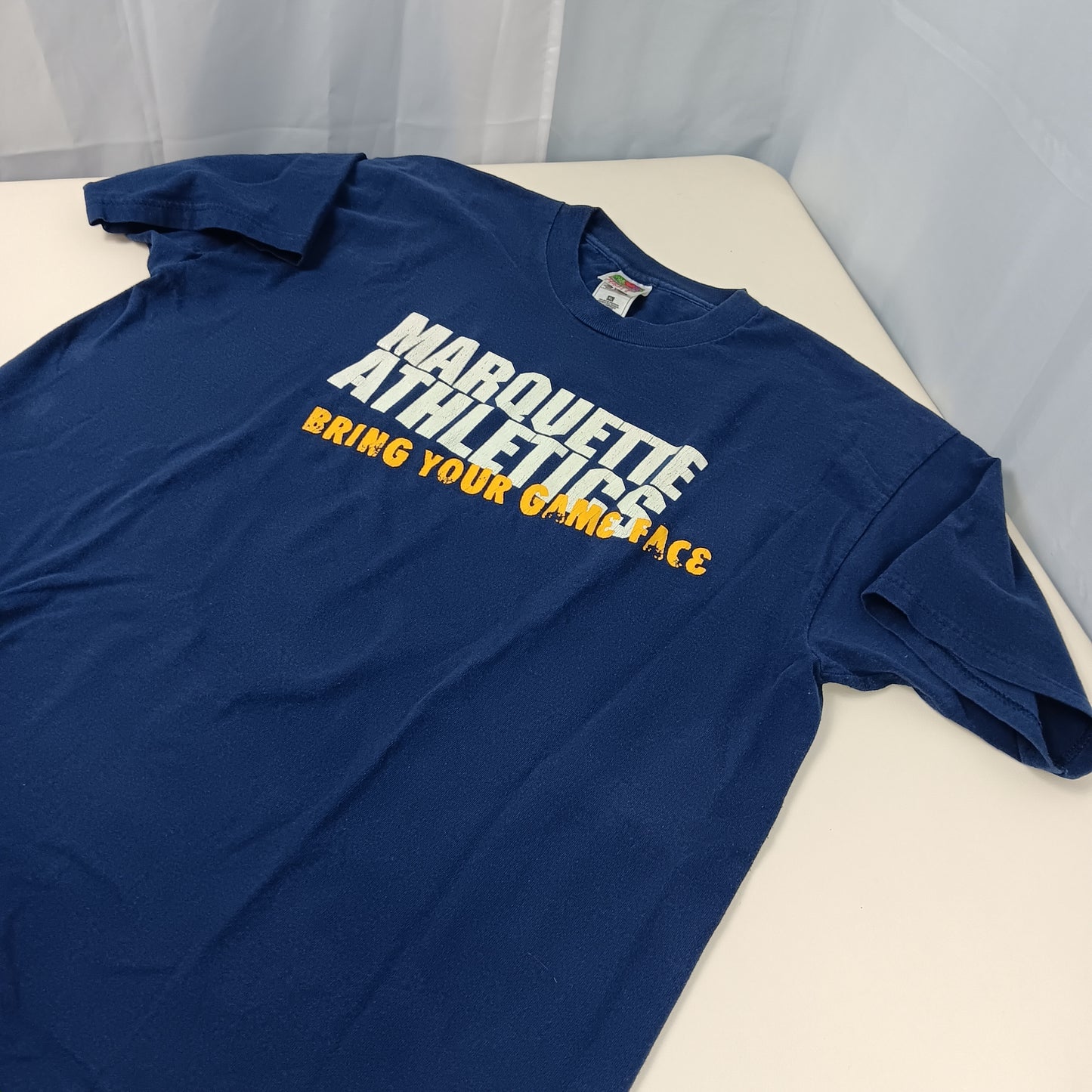 Marquette University "Bring Your Game Face" Fan Shirt - XL - Fruit Of The Loom
