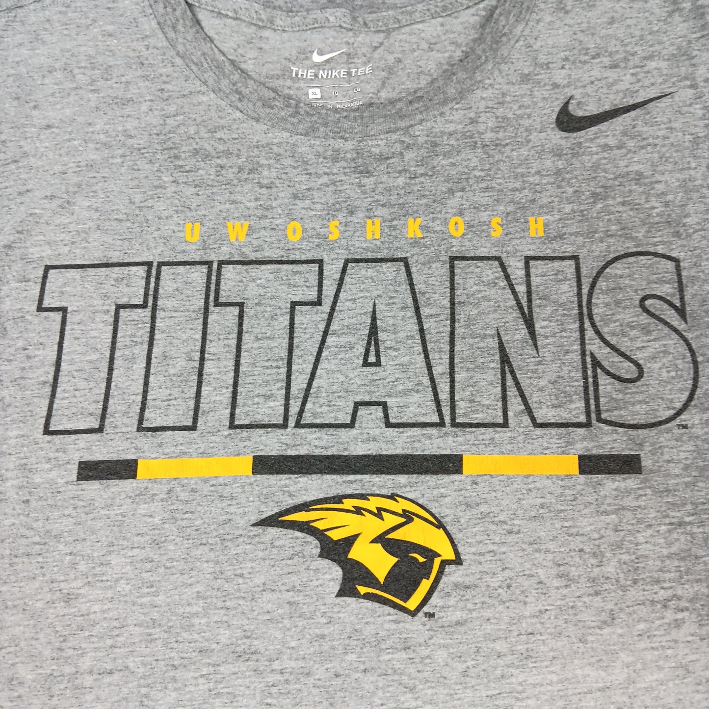 UW Oshkosh Titans Spellout Tee - XL - Nike