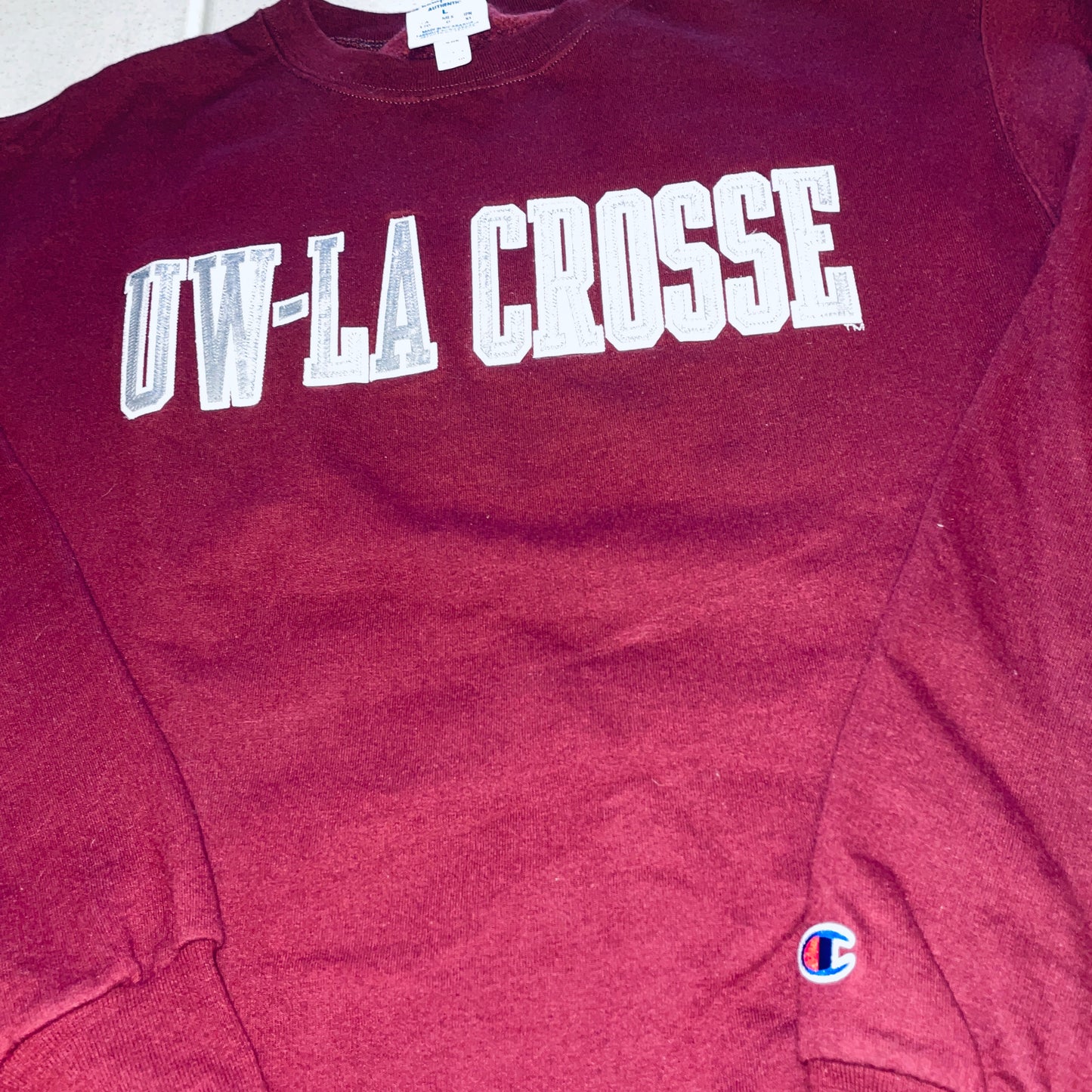 UW LaCrosse Champion Crewneck - Large