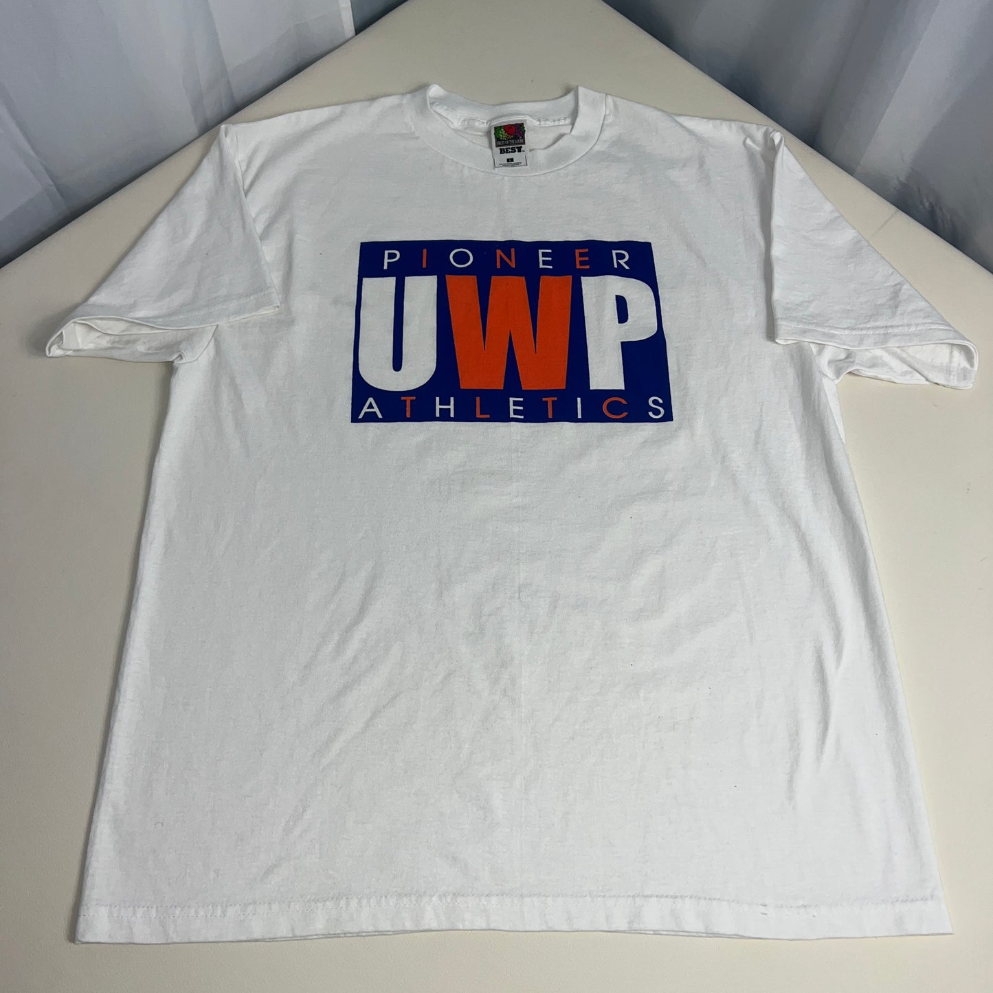 UW Platteville Pioneers Vintage Athletics Shirt - Large - Fruit Of The Loom