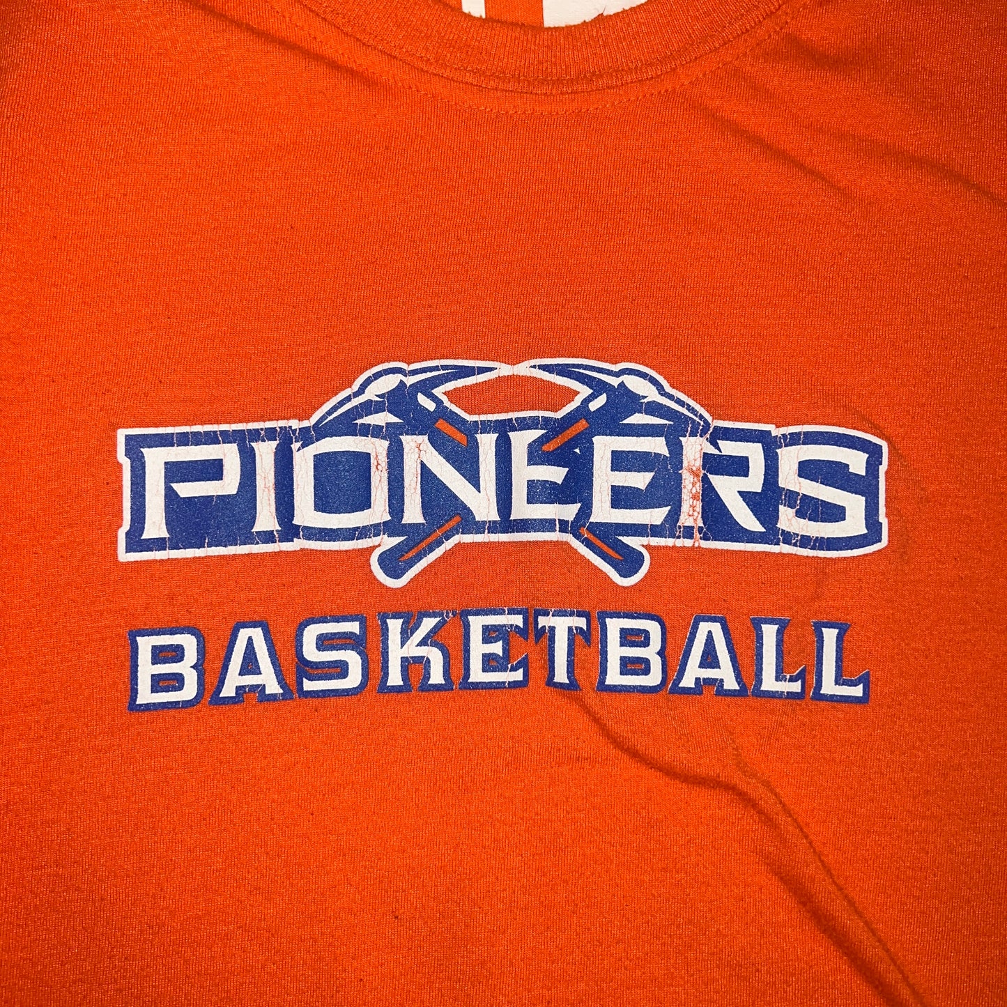 UW Platteville Pioneers Basketball Long Sleeve Shirt - Large - Adidas