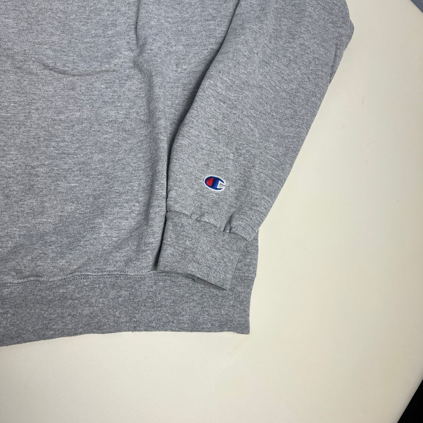 UW Eau Claire Blugolds Embroidered Crewneck - Medium - Champion