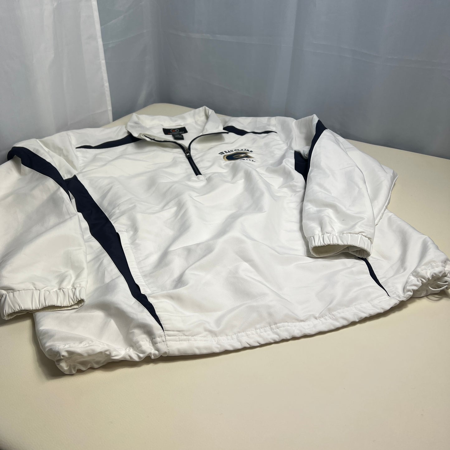 UW Eau Claire Blugolds Softball 1/4 Zip Windbreaker - Medium - X-Grain
