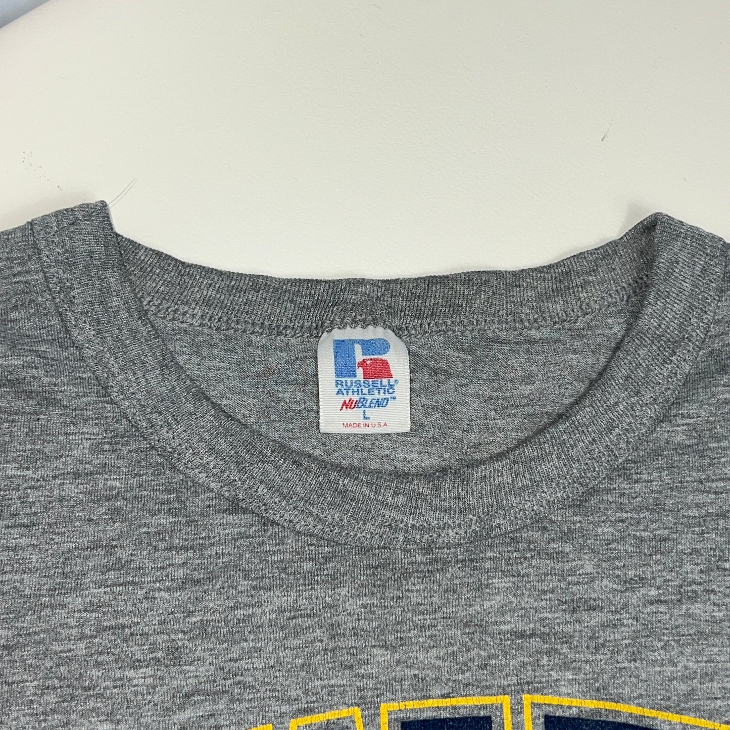UW Eau Claire Blugolds Vintage Wrestling T-Shirt - Russel Athletic - Large