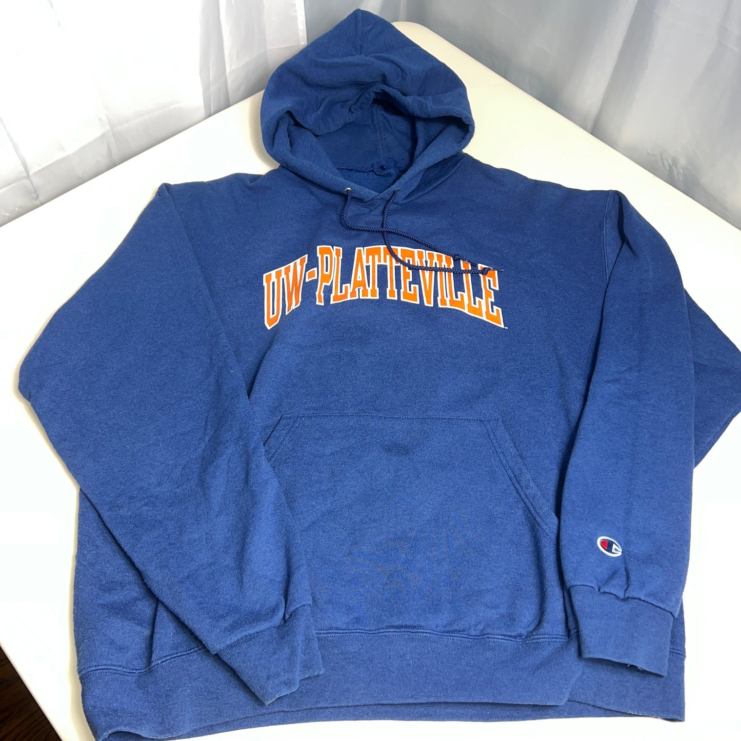 UW Platteville Pioneers Champion Hoodie - Large - No Tag