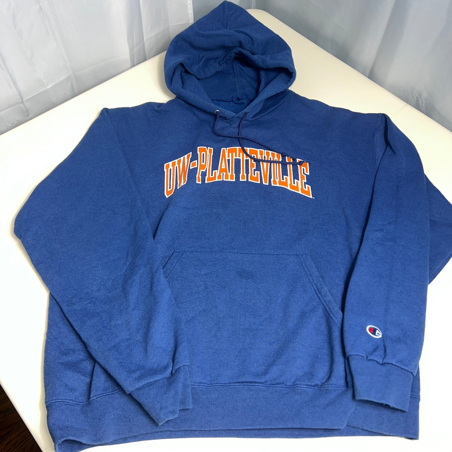 UW Platteville Pioneers Champion Hoodie - Large - No Tag