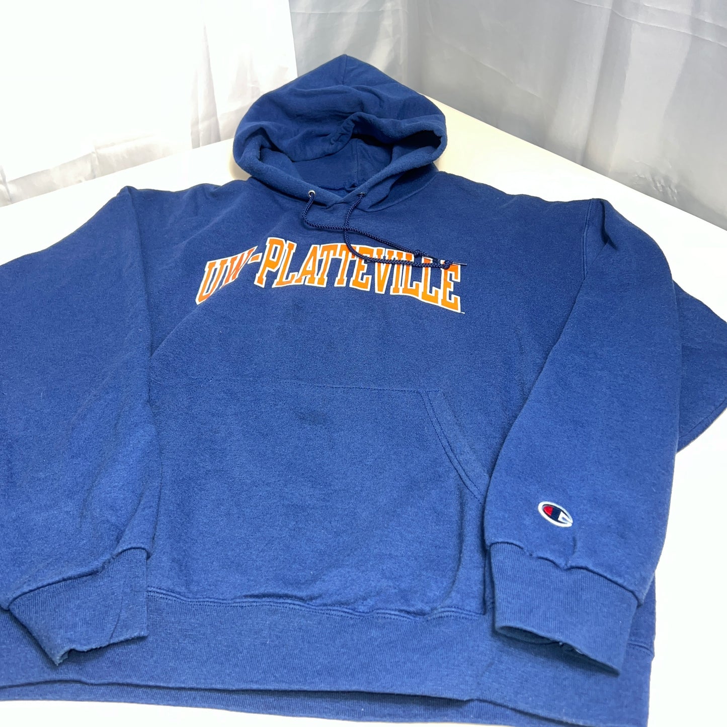 UW Platteville Pioneers Champion Hoodie - Large - No Tag