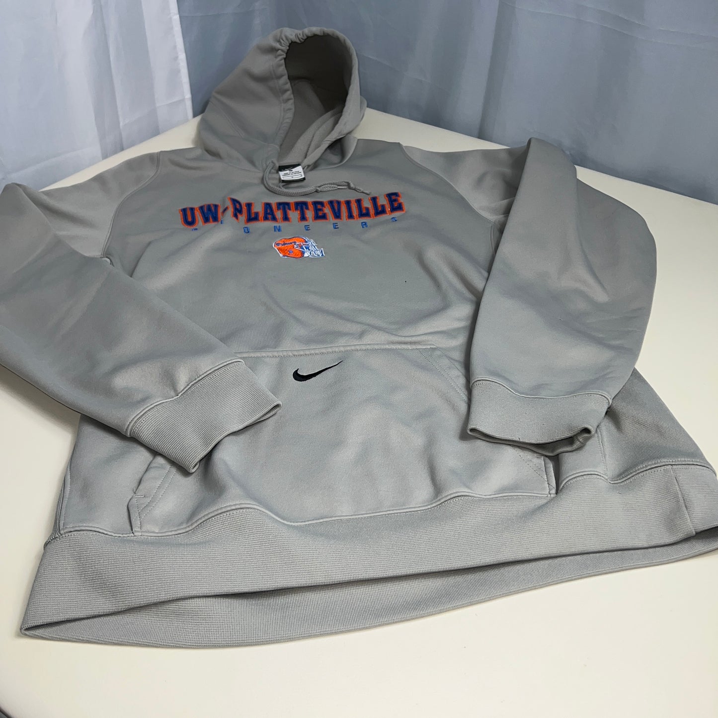 UW Platteville Pioneers Football Hoodie - Nike Therma Fit - Large