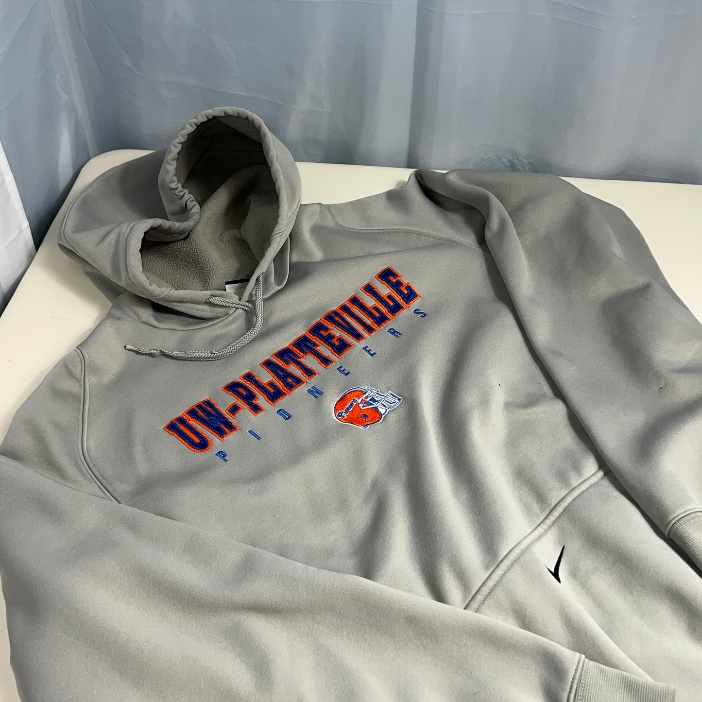 UW Platteville Pioneers Football Hoodie - Nike Therma Fit - Large