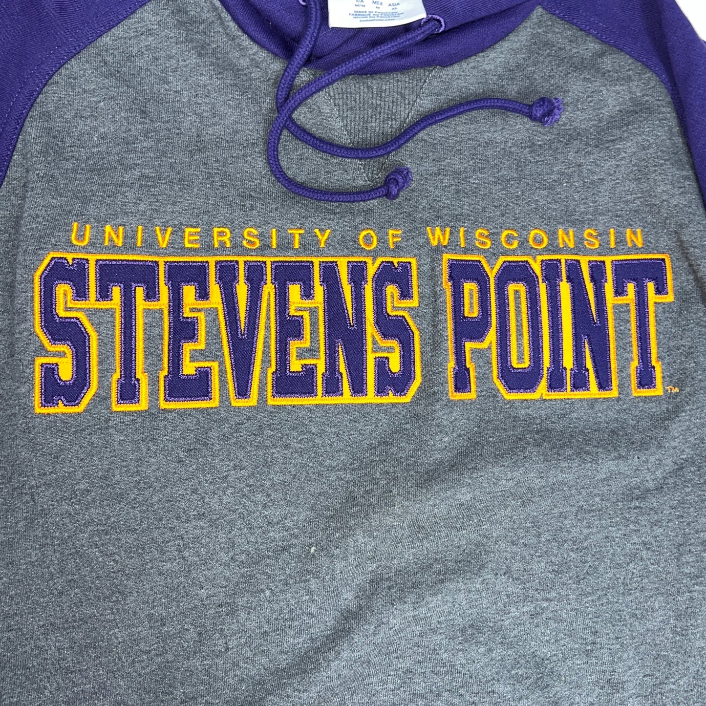 UW Stevens Point Pointers Embroidered Hoodie - Medium - Champion