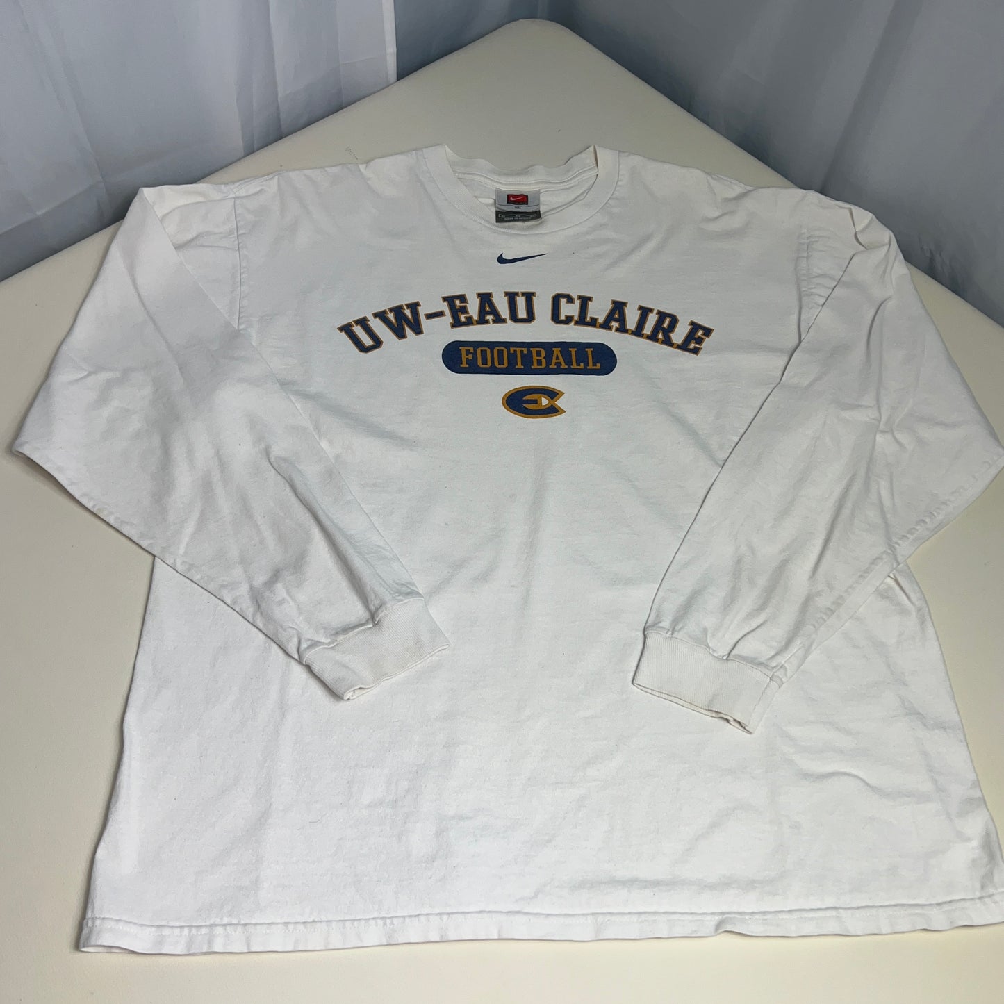 UW Eau Claire Blugolds Vintage Nike Long Sleeve Shirt - Football - X-Large