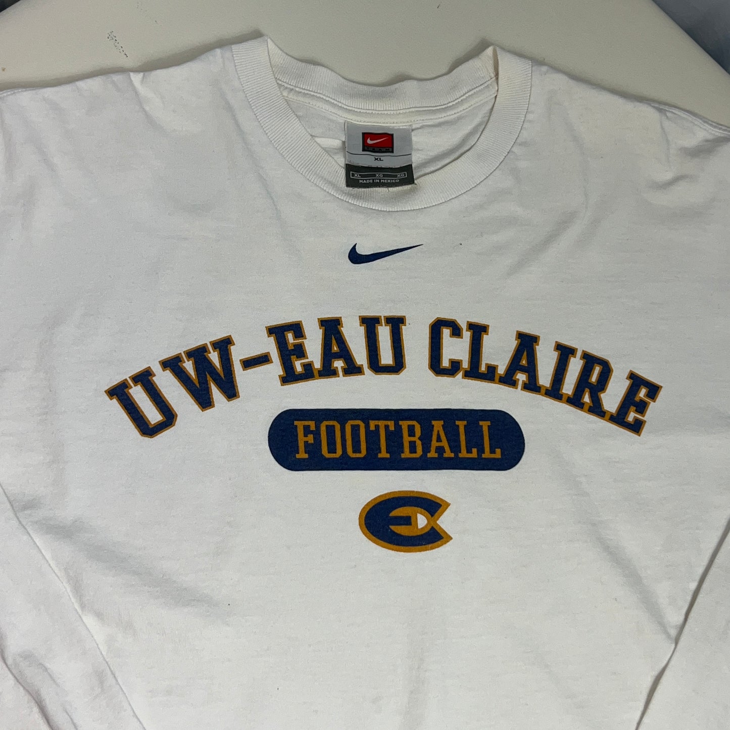 UW Eau Claire Blugolds Vintage Nike Long Sleeve Shirt - Football - X-Large