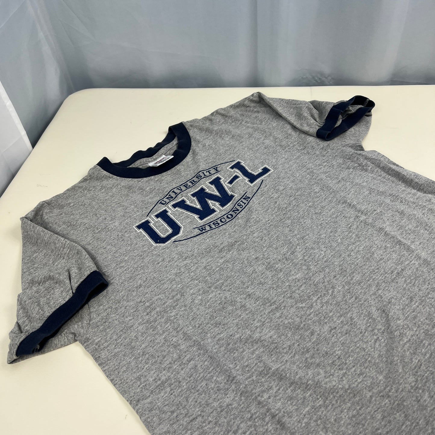UW LaCrosse Vintage T-Shirt - Large - Anvil Red Bar