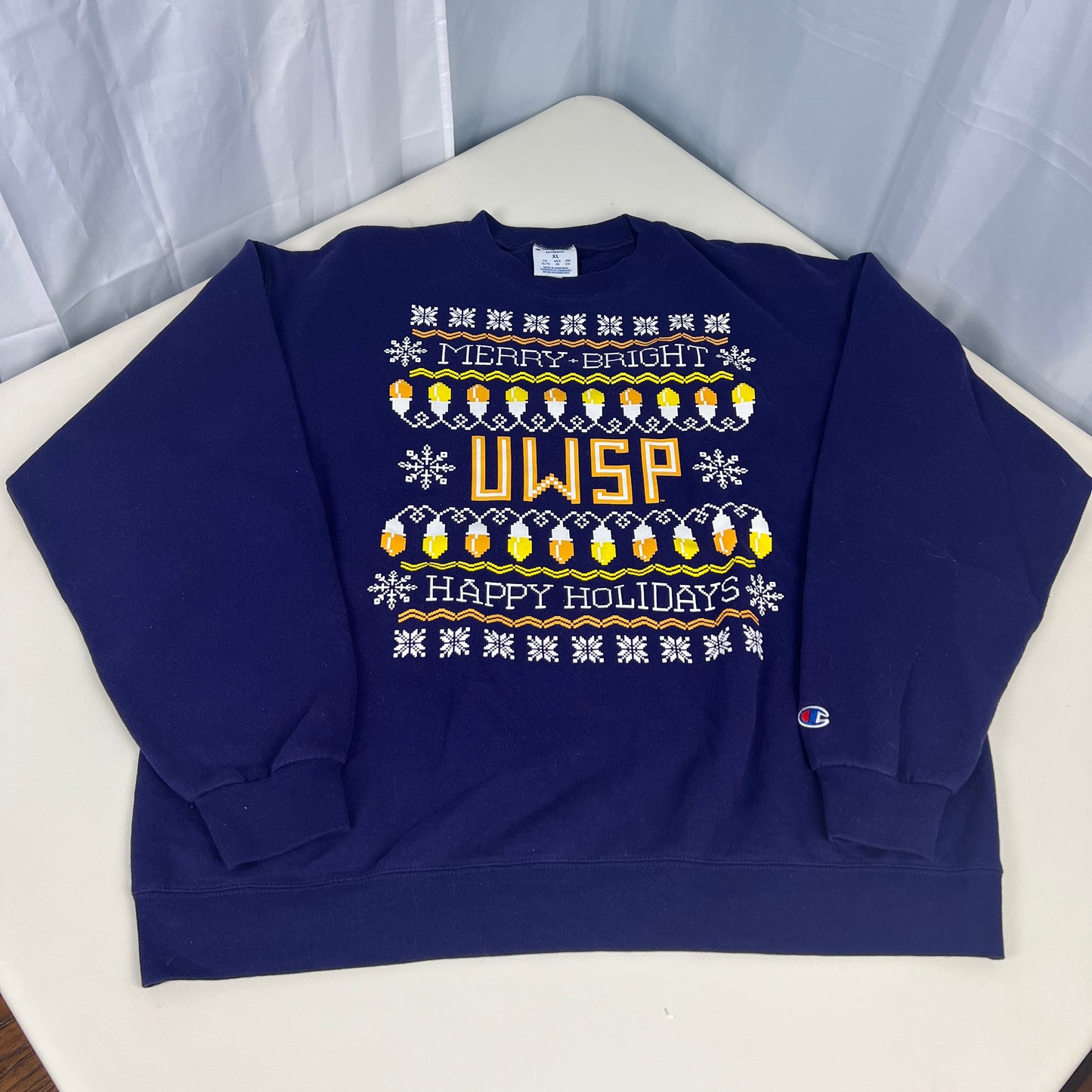 UW Stevens Point Pointers Christmas Crewneck - X-Large - Champion