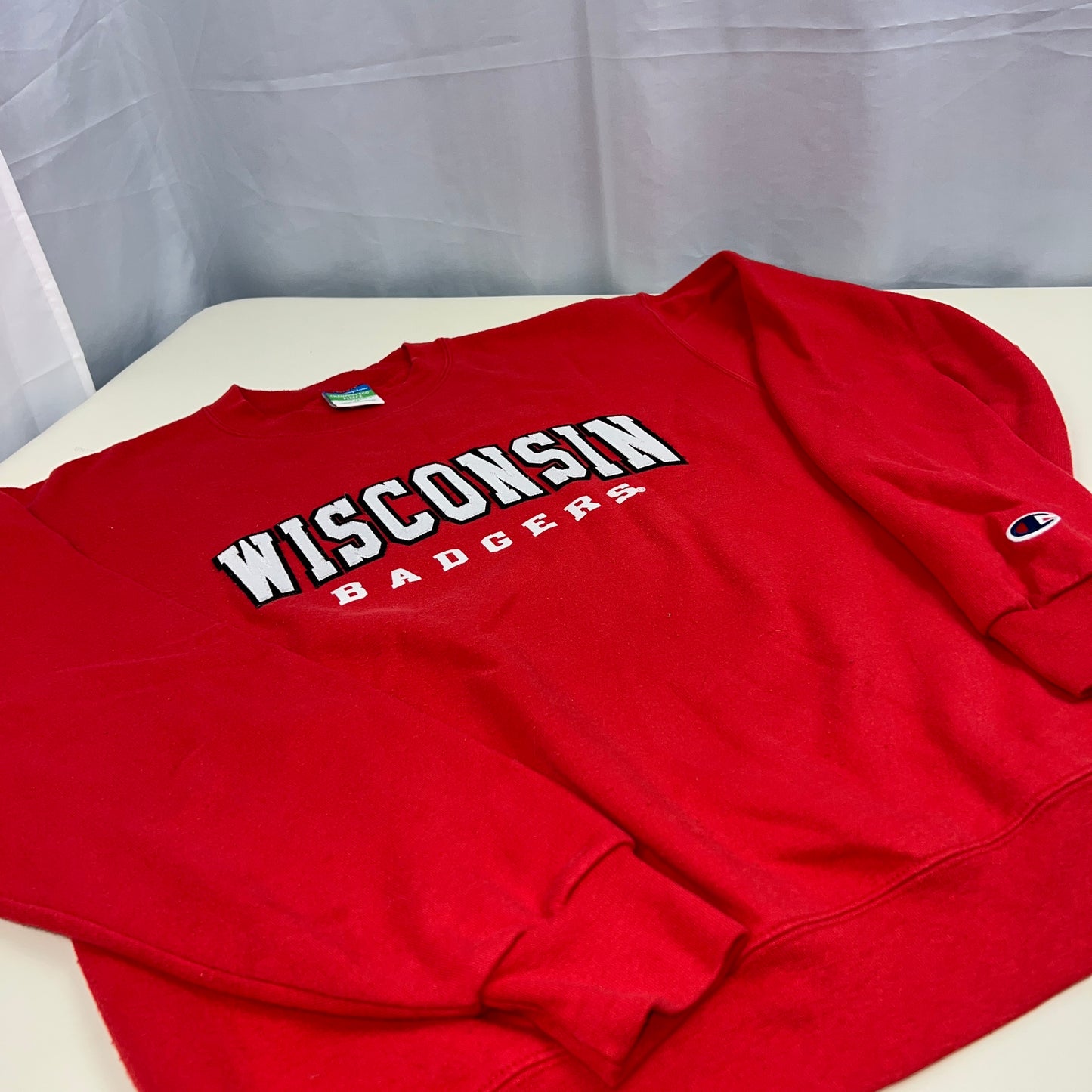 Wisconsin Badgers Champion Crewneck - Medium