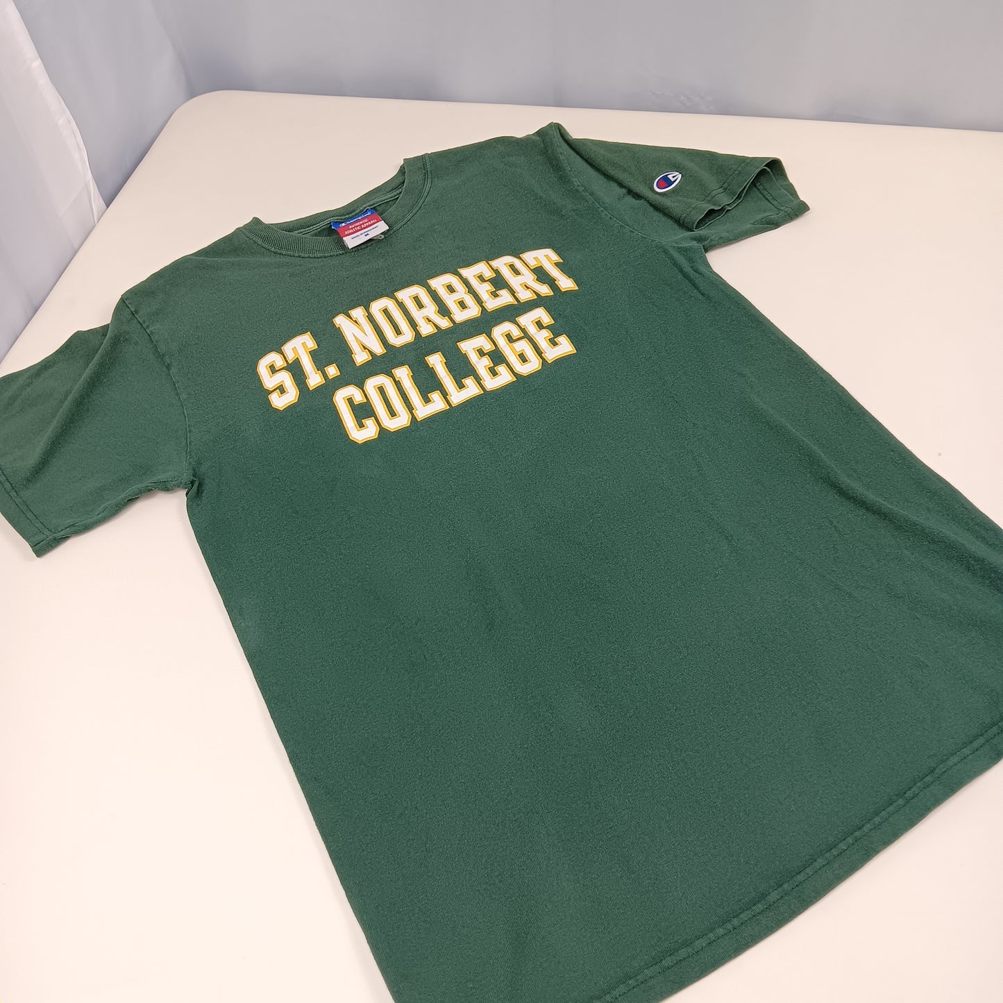 St Norbert College Vintage T-Shirt - Medium - Champion