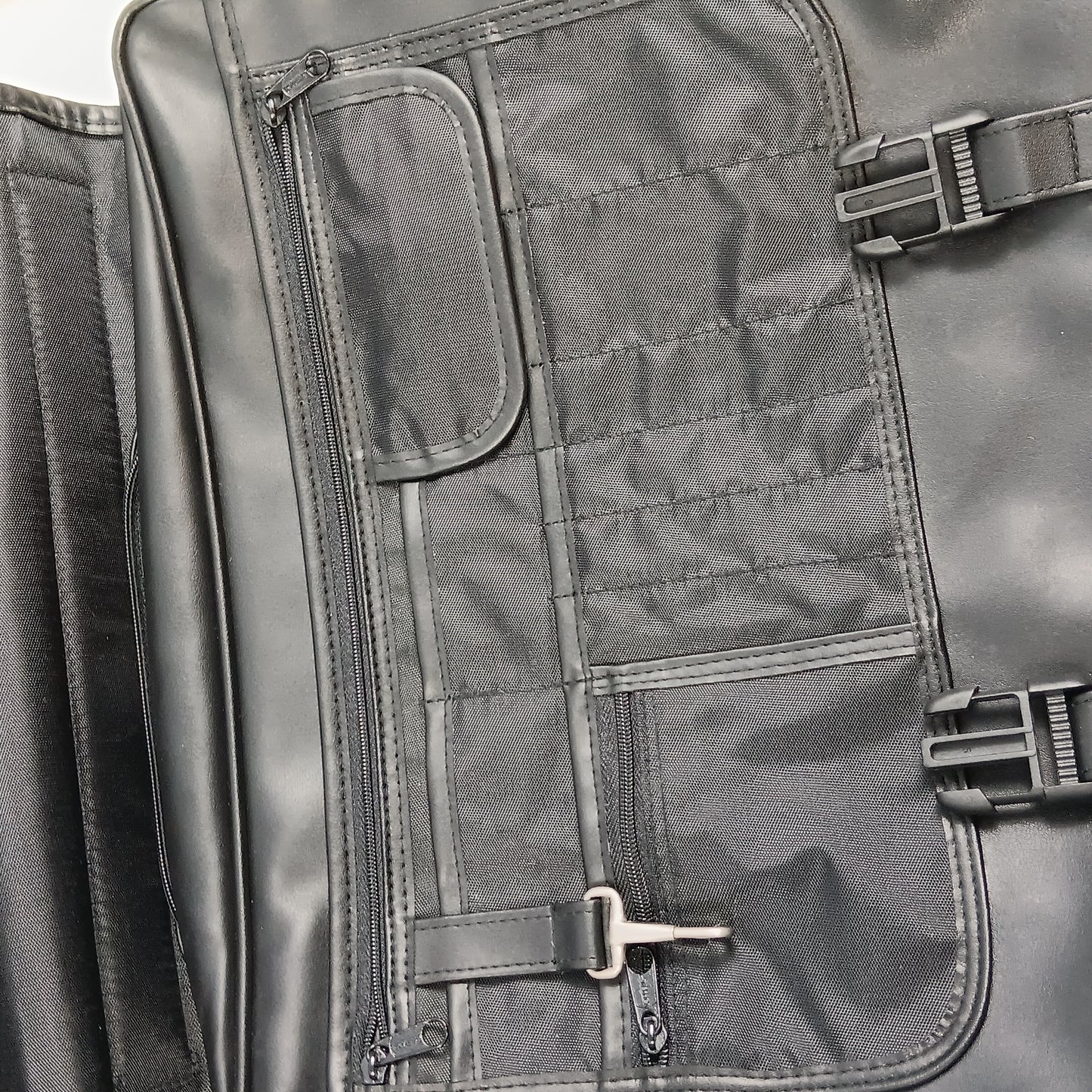 UW Whitewater Vintage Laptop Briefcase with shoulder strap