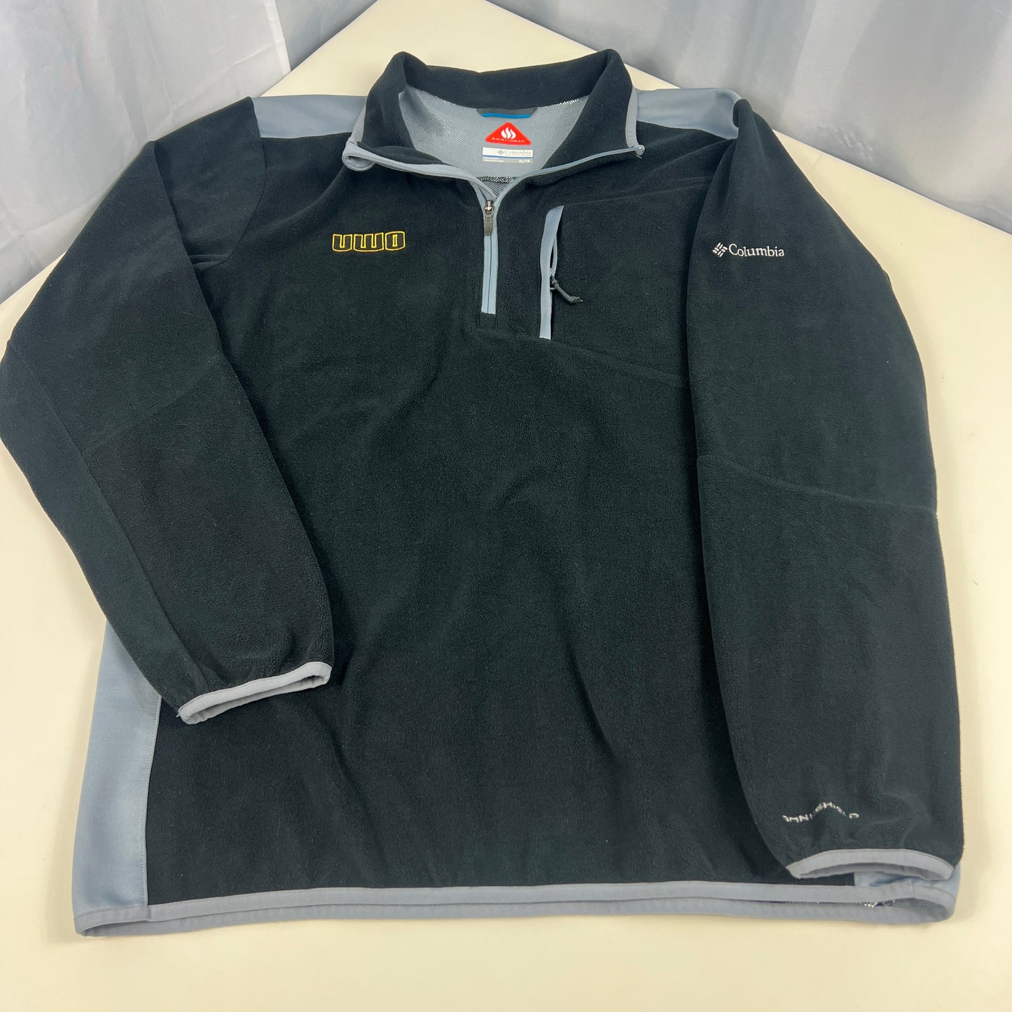 UW Oshkosh Zip Up Sweatshirt - Columbia - X Large - Omni Shield
