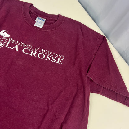 UW LaCrosse Eagles Vintage T-Shirt - Large - Gildan